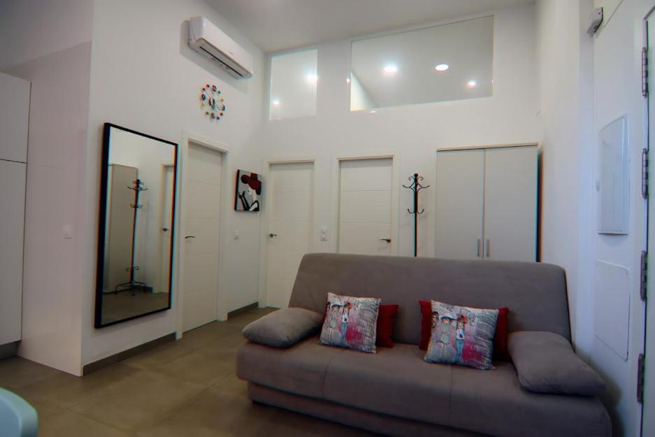 شقة إشبيلية  في Luminoso Apartamento En El Corazon De Triana المظهر الخارجي الصورة